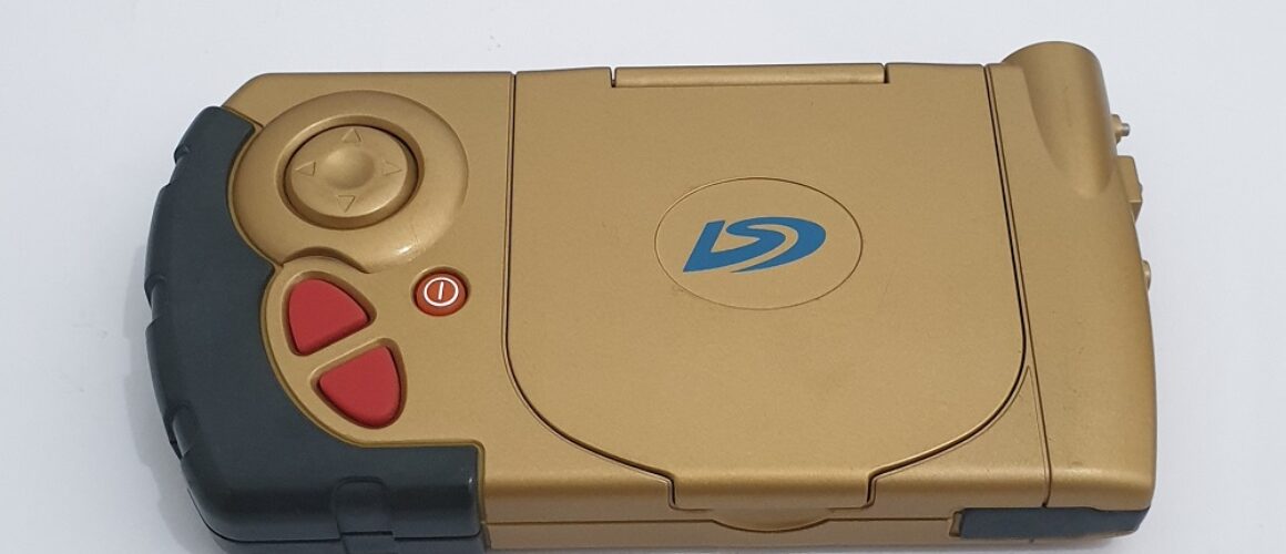 Bandai Digimon D-terminal Japan Gold Used 2 (2)